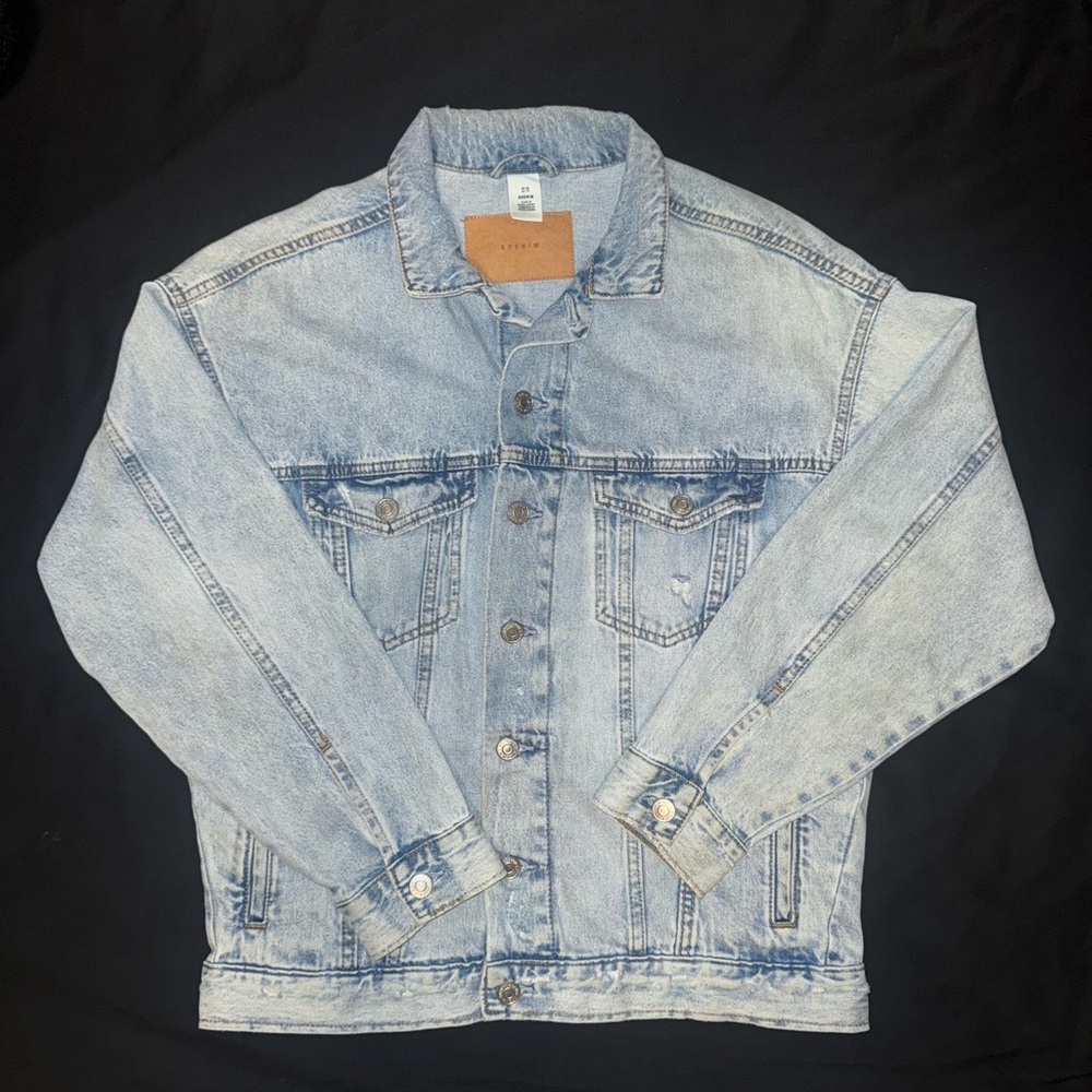 Women’s H&M “Denim” Light Blue Denim Jacket Size XS
